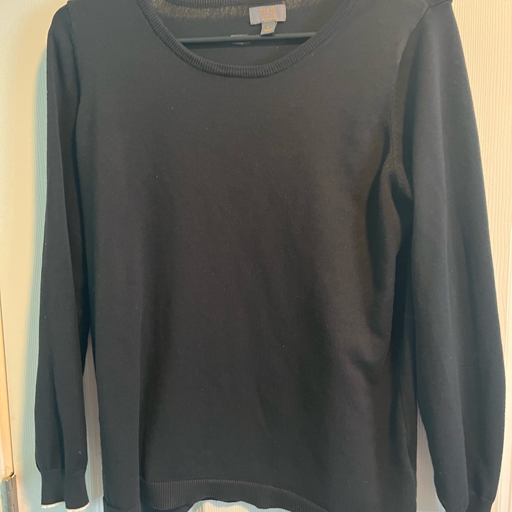 MIX Black Sweater